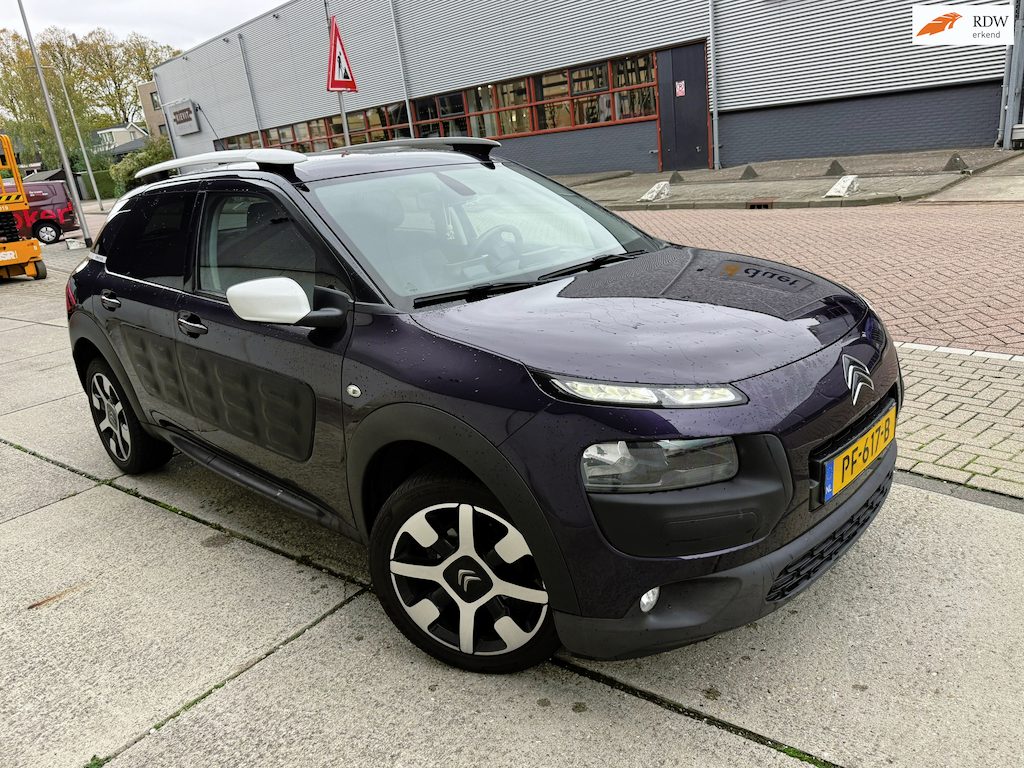 Citroën C4 Cactus 1.2 e-VTi Shine Automaat Glas DAK NAVI Clima