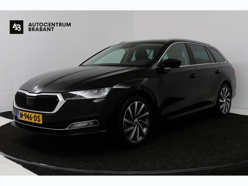 Skoda Octavia Combi 1.5 e-TSI Business Edition Plus (TREKHAAK, STOELVERWARMING, SFEERVERLICHTING, CAMERA)