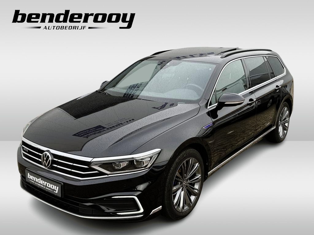 Volkswagen Passat Variant 1.4 TSI PHEV GTE | Leder | Pano dak | Trekhaak