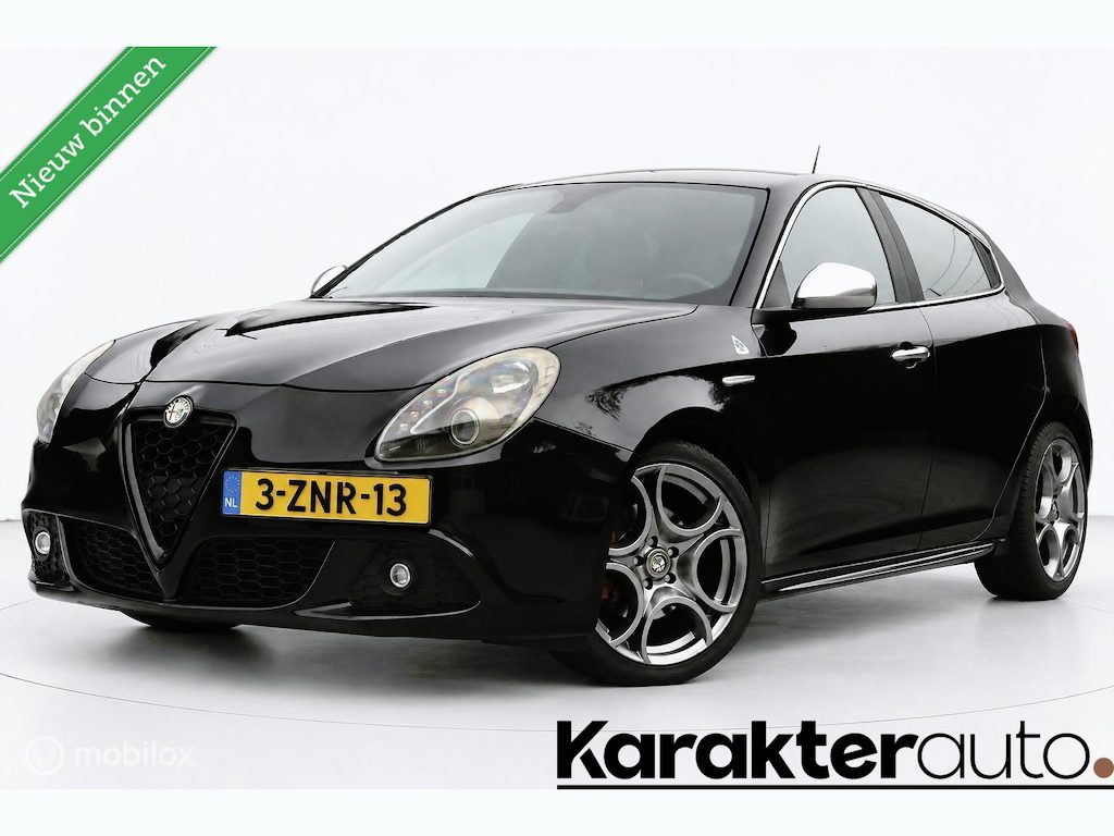 Alfa Romeo Giulietta 1.4T Distinctive QV Sportinterieur