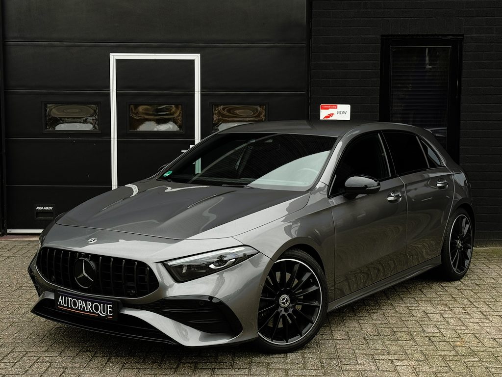 Mercedes-Benz A-klasse 250 AMG Premium Plus - HUD - Memory - ACC - MBux