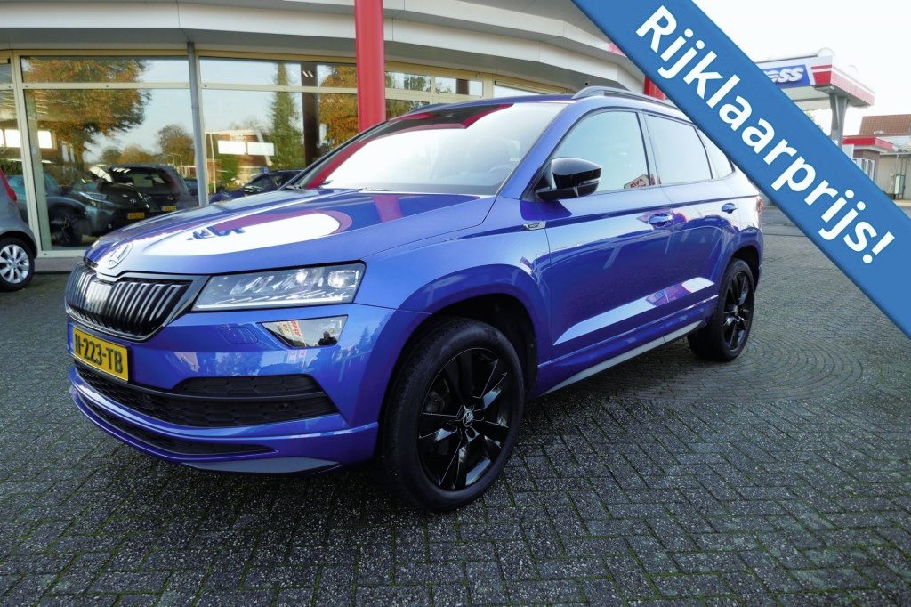 Skoda Karoq 1.5 TSI SPORTL. BUS.  150 PK PANODAK/CAMERA/TREKHAAK/VIRTUAL