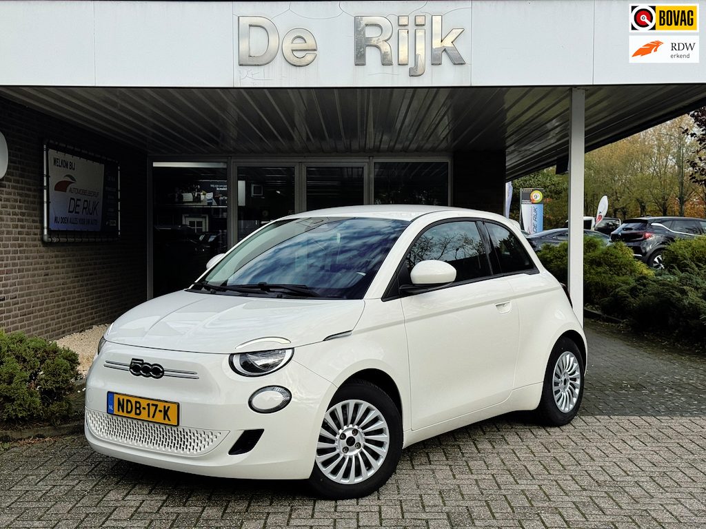 Fiat 500e Urban 24 kWh | SOH 94,5% | Carplay/Android, Cruise, Climate, DAB | Dealeronderhouden |