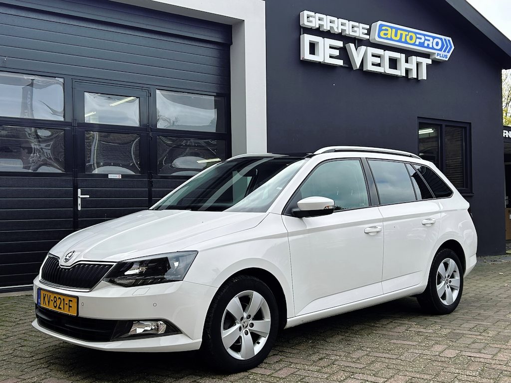 Skoda Fabia Combi 1.2 TSI Pano/Navi/Trekhaak
