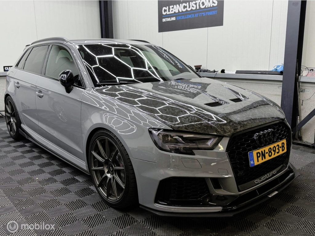Audi RS3 2.5 TFSI RS3 quattro