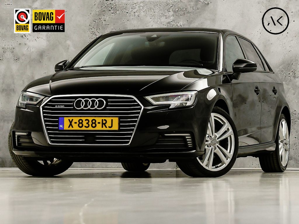 Audi A3 Sportback 40 e-tron S-Line Sport 204Pk Automaat (VIRTUAL COCKPIT, SOH 90,9%, PLAT S-LINE SPORTSTUUR, GROOT NAVI, CLIMATE, STOELVERWARMING, SPORTSTOELEN, ADAPTIVE CRUISE, GETINT GLAS, KEYLESS, NIEUWSTAAT)