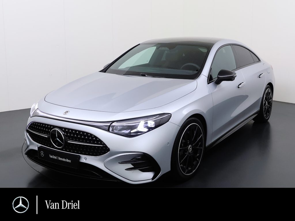 Mercedes-Benz CLA CLA 200 AMG line | Pano Massage Keyless Passagiersdisplay