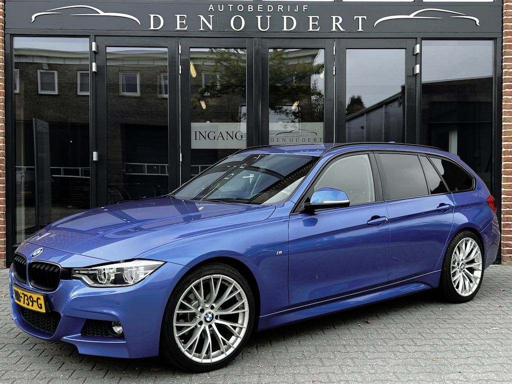 BMW 3-Serie Touring 318i M Sport AUT. NAVI / 19INCH / LED