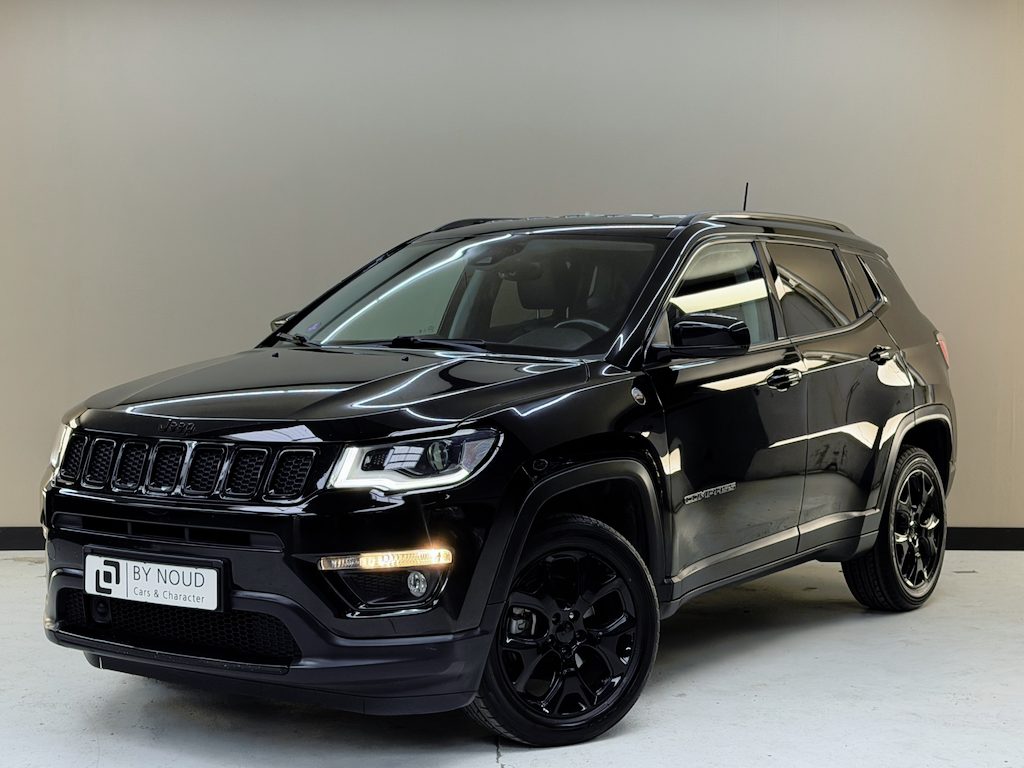 Jeep Compass 1.4 MultiAir Opening Edition 4x4, 170PK, 2017, Navigatie, Climate control, Inklapbare spiegels, Cruise control, Parkeersensoren, Beats audio, Lichtmetalen velgen,