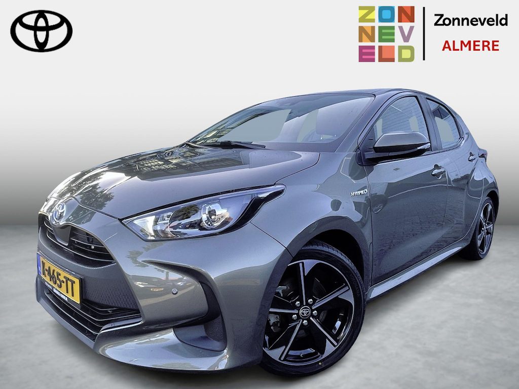 Toyota Yaris 1.5 Hybrid Active 17 inch velg nieuwe banden