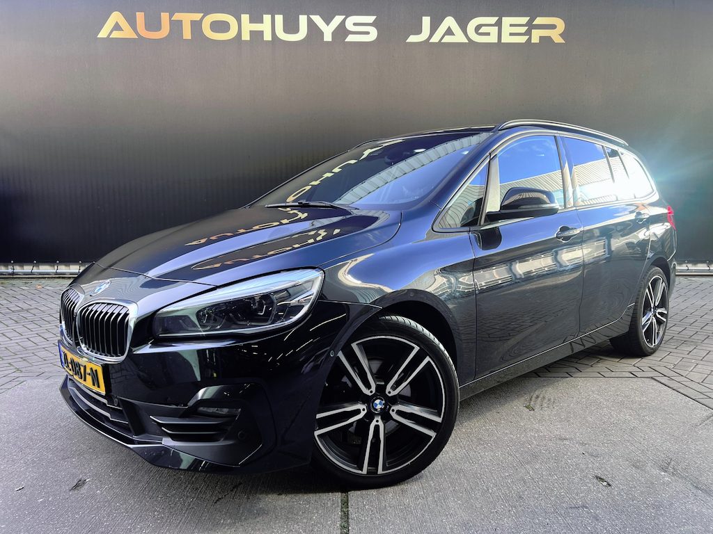 BMW 2-Serie Gran Tourer 218i 7p. Executive Edition M-Sport Pano Hud Sfeerverlichting Leder