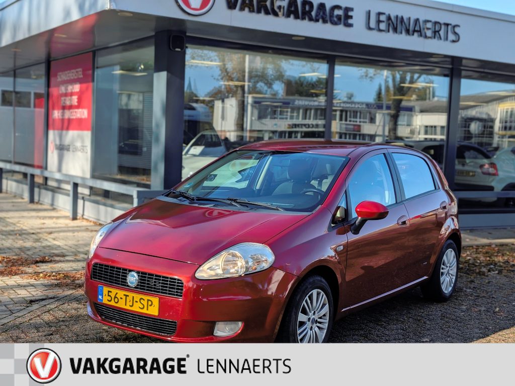 Fiat Punto Grande 1.4 Edizione Blue & Me