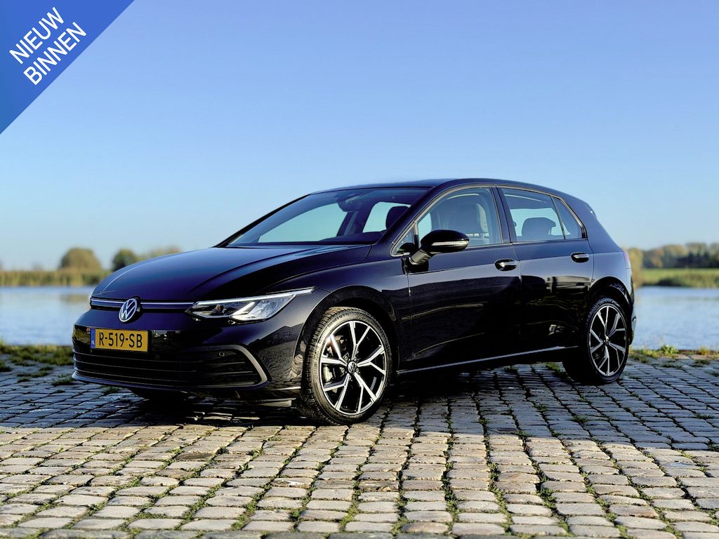 Volkswagen Golf 1.0 TSI Life Business|Virtual|Stuur-Stoel Verwarm.