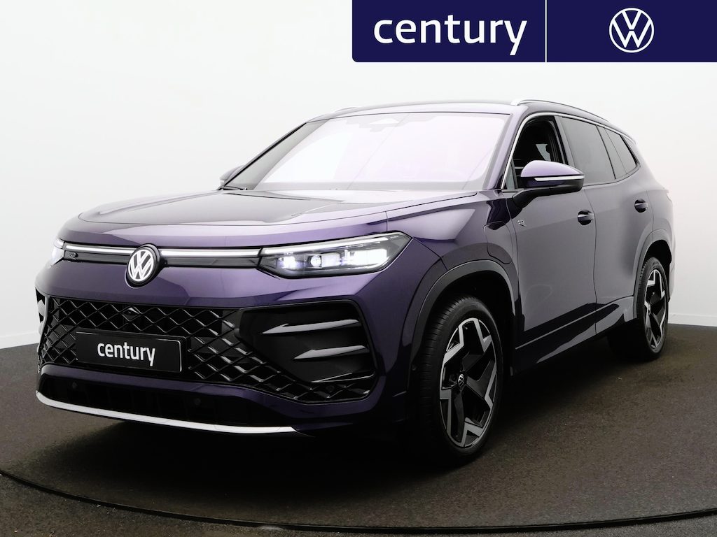Volkswagen Tayron 1.5 eHybrid R-Line Automaat - IQ light - Navigatie - HUD - Stoelverwarming - HUD - Park Assist Pro - Trekhaak