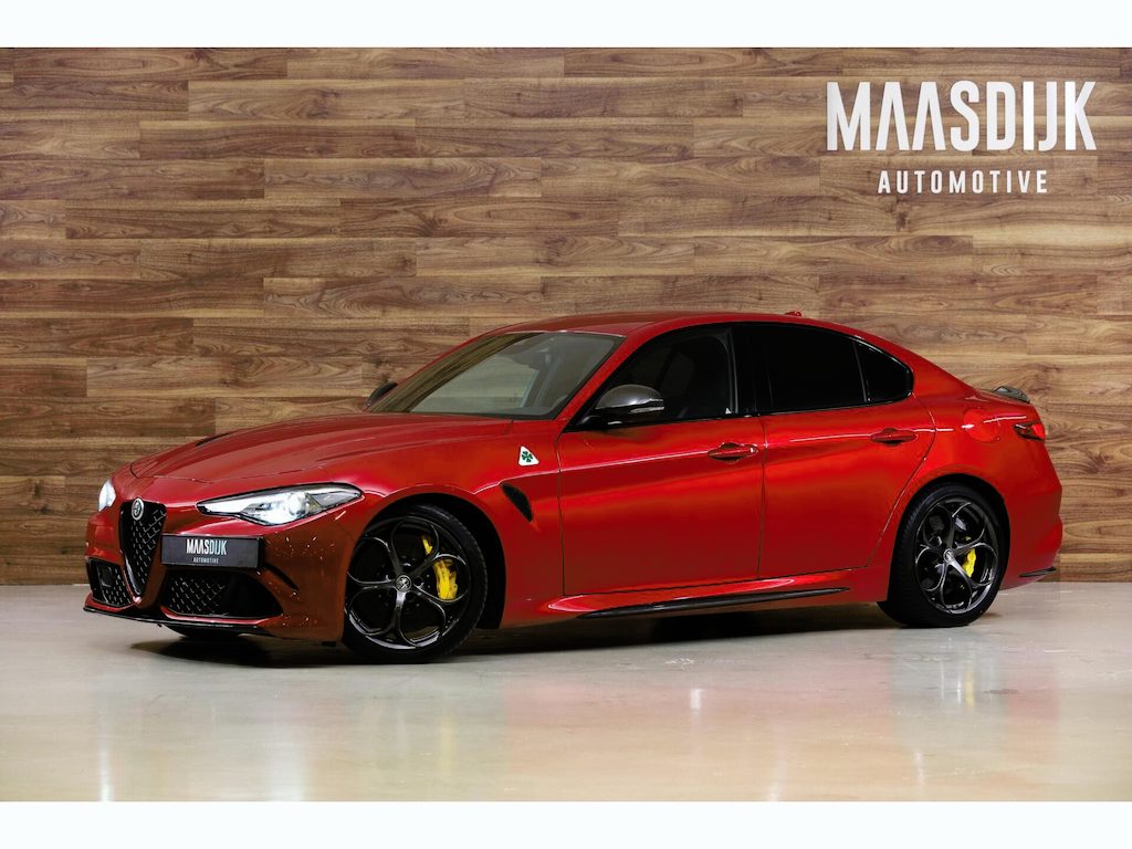 Alfa Romeo Giulia 2.9 V6 Quadrifoglio|Ceramic|Racing Seats|