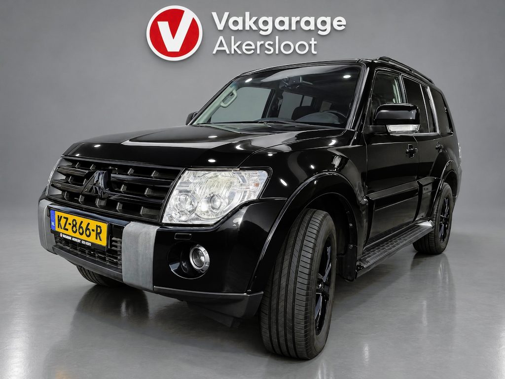 Mitsubishi Pajero 3.8 V6 Instyle / AppleCarPlay / Automaat / Camera / Stoelverwarming