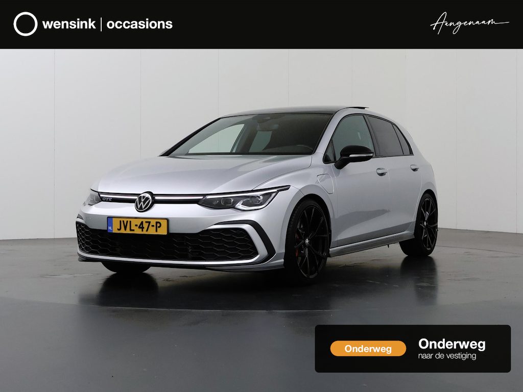 Volkswagen Golf 1.4 PHEV GTE | SOH 92,9% | Elek. Trekhaak | Panoramadak | Winterpakket | 18'' Bergamo Velgen | Cruise Control Adaptief | Apple Carplay/Android Auto | Keyless Entry/Go |