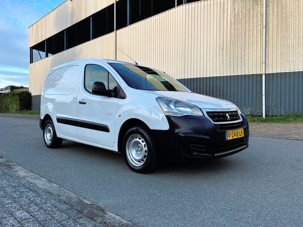 Peugeot Partner 120 1.6 BlueHDi 75 L1 XR Nw APK + Grote Beurt