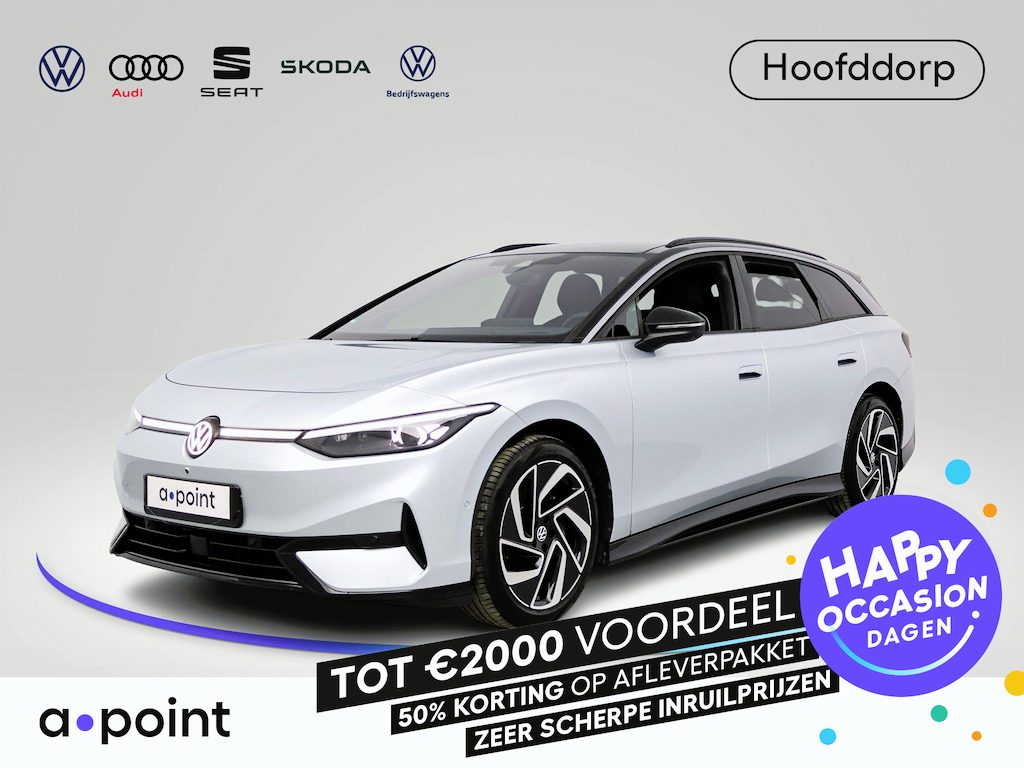 Volkswagen ID.7 Tourer Pro S Business 86 kWh 286 pk | Verlengde garantie | Navigatie | Warmtepomp | Panoramadak | Trekhaak (wegklapbaar) | Park assist | Rondomzicht camera |