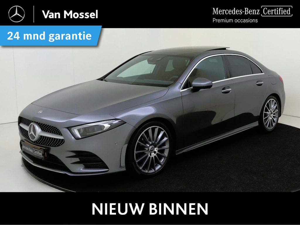 Mercedes-Benz A-klasse 220 Premium Plus / Panoramadak/ 19 inch/ Keyless/ Sfeerverlichting/ Memory