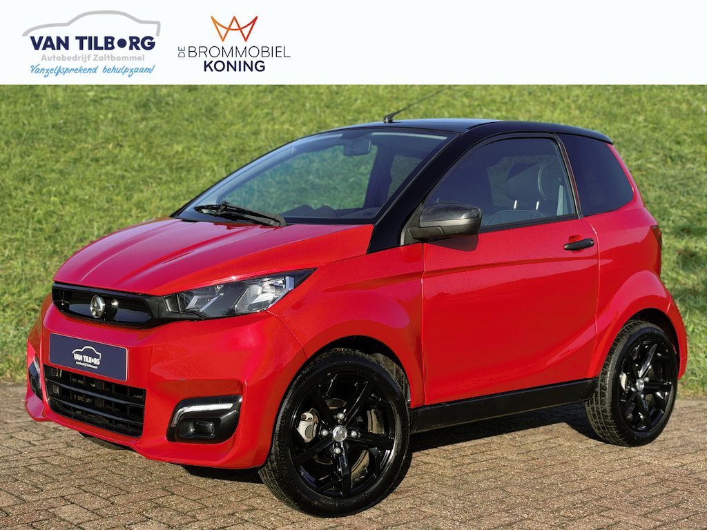 AIXAM e-City Brommobiel Sport Volledig Elektrisch | Verwarming | Achteruitrijcamera | DAB+ | Bluetooth Audio & telefoonvoorbereiding