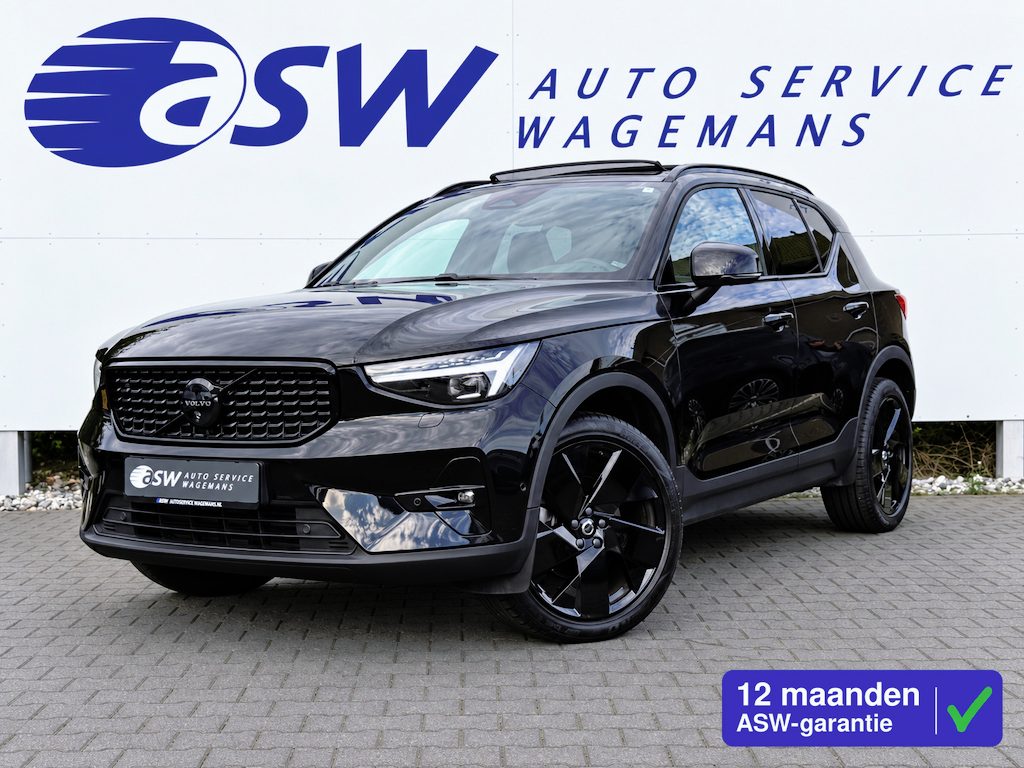 Volvo XC40 2.0 B4 Plus Black Edition | Pano | Memory | Pilot Assist | H/K Audio | 20 inch