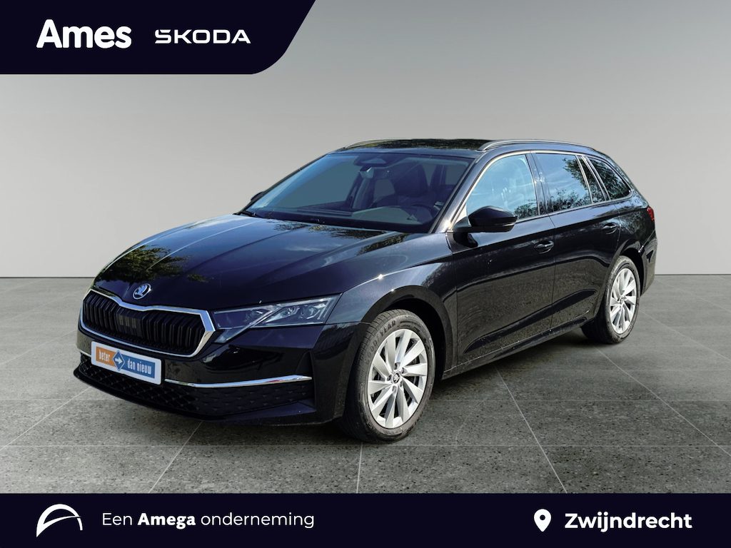 Skoda Octavia Combi 1.5 150pk TSI MHEV Business Edition Trekhaak wegklapbaar | Parkeersensoren vóór en achter | Navigatiesysteem