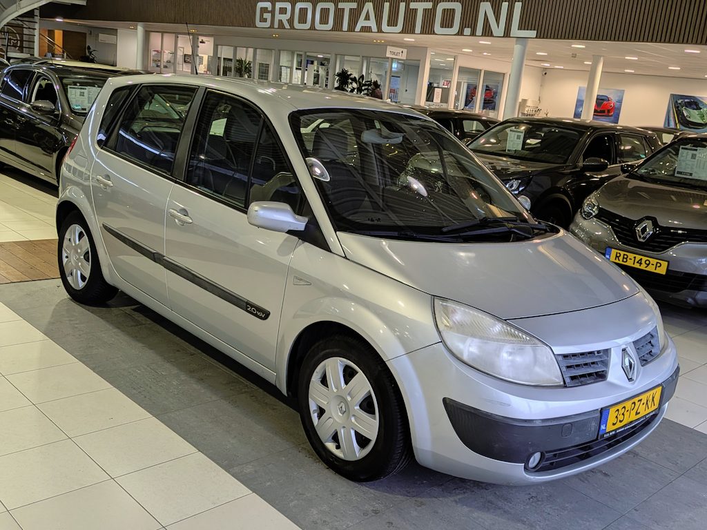 Renault Scenic 2.0-16V Expression Luxe Automaat Airco, Cruise Control, Trekhaak, Stuurbekrachtiging