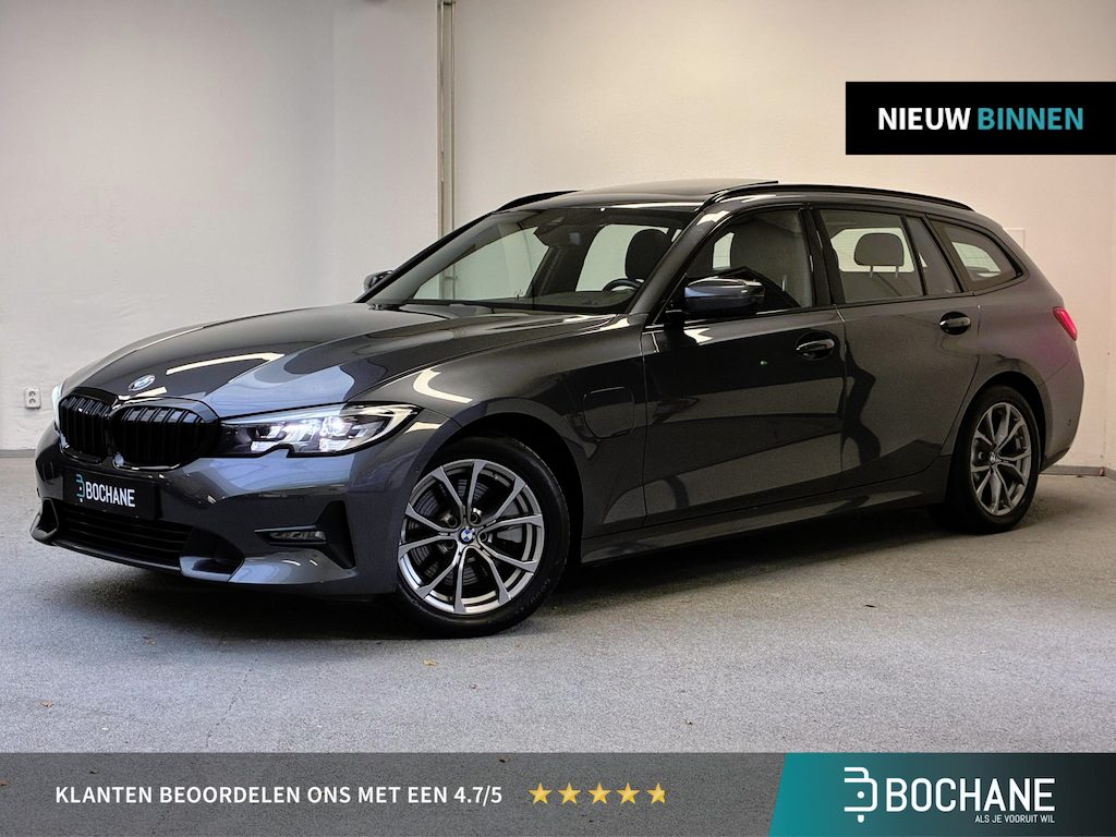 BMW 3-Serie Touring 320e Sport Line | PANO | TREKHAAK | CAMERA | 86% SOH |