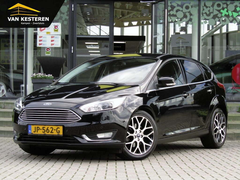 Ford Focus 1.5 EcoBoost 150pk 5-deurs automaat Titanium Edition / Trekhaak / Navigatie / Camera / Cruise-Control / NL Auto