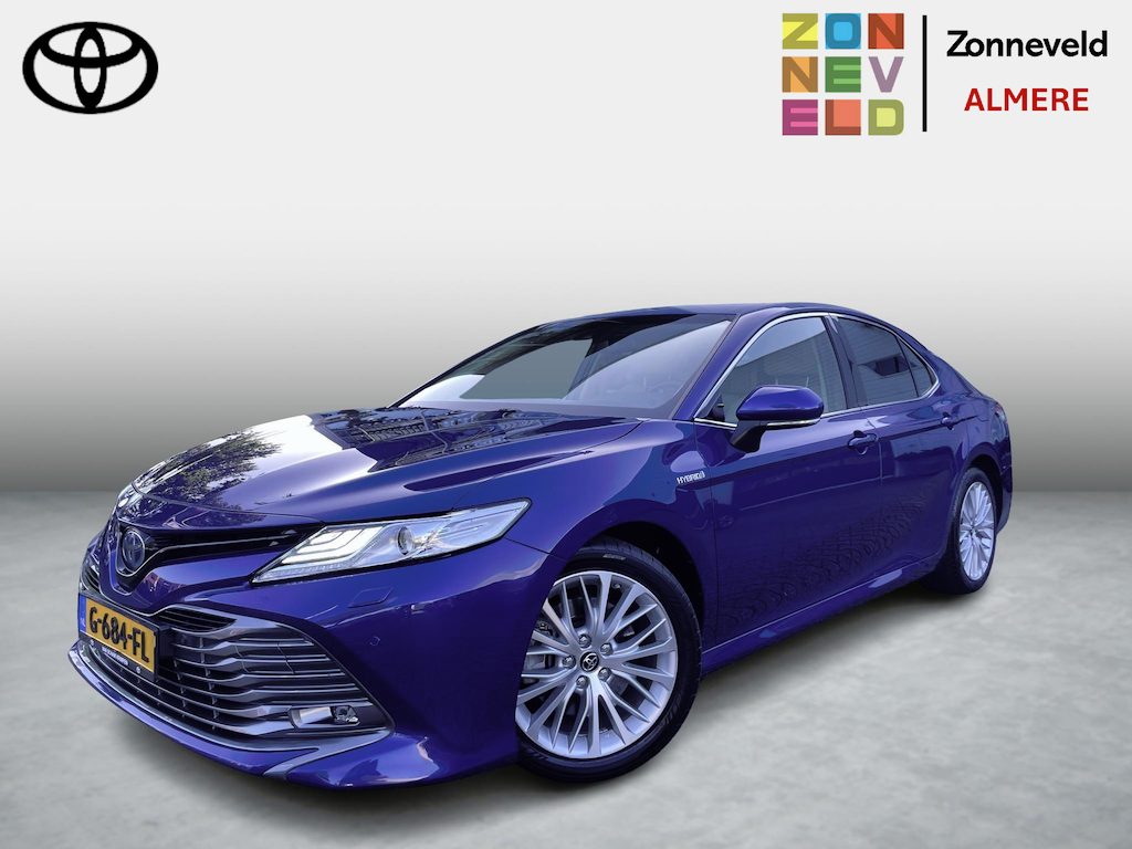 Toyota Camry 2.5 Hybrid Premium