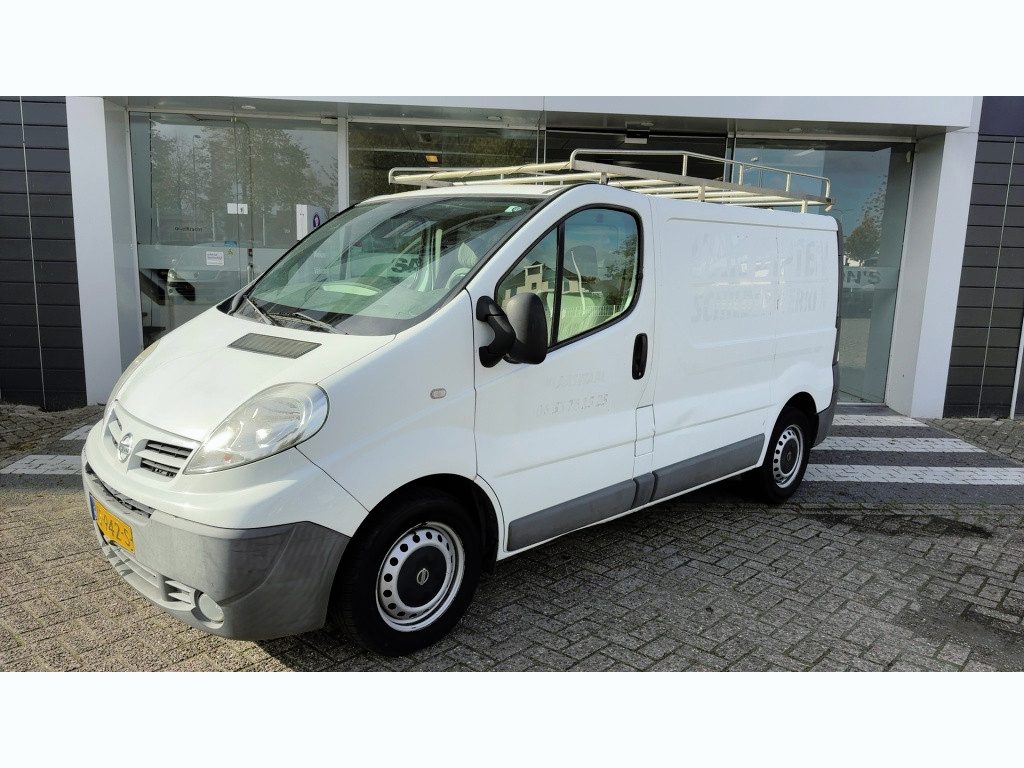 Nissan Primastar 2.0 dCi L1H1 Bus.