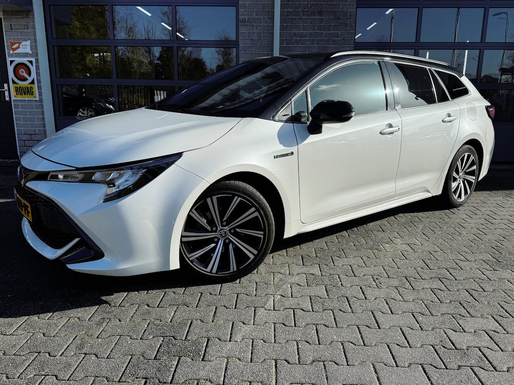 Toyota Corolla Touring Sports 1.8 Hybrid Business Plus|BI-TONE|STOEL/STUUR VERWARMING|