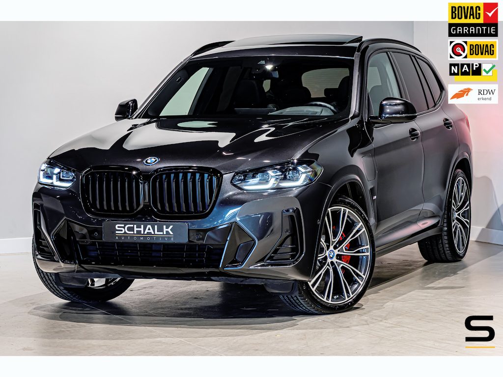 BMW X3 XDrive30e Business Edition Plus|NAP|Pano|Full Options
