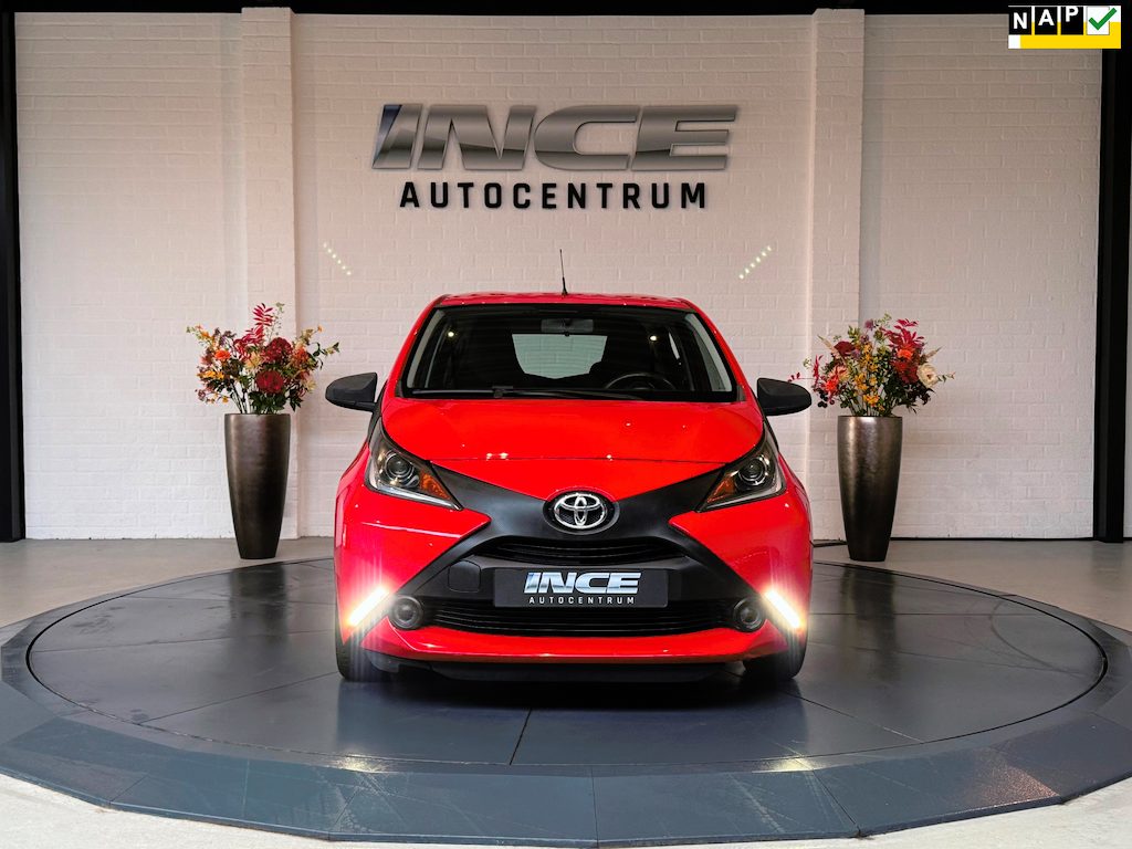 Toyota Aygo 1.0 VVT-i x-now | Airco | AUX/USB | Cruise Control