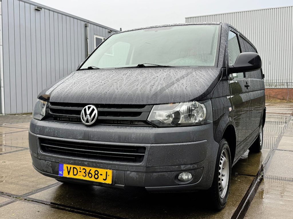 Volkswagen Transporter 2.0 TDI L1H1 T800 Baseline DC Budgetline