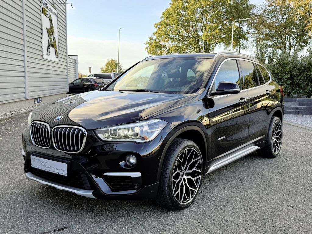 BMW X1 sDrive18i Executive Navi|Leer|LED|PDC|Cruis Zwart!