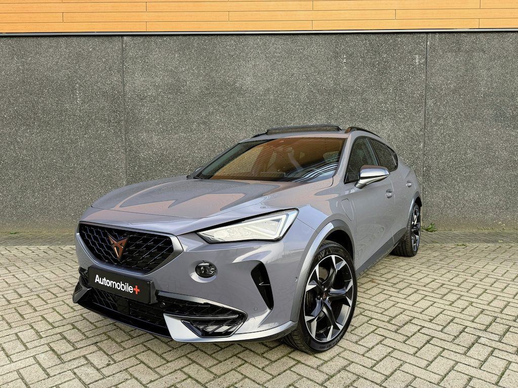 CUPRA Formentor 1.4 e-Hybrid VZ Performance Pano Ambi Trekhaak Camera Blindspot