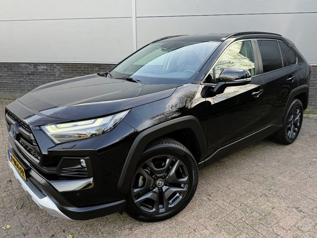 Toyota RAV4 2.5 Hybrid AWD ADVENTURE met Trekhaak
