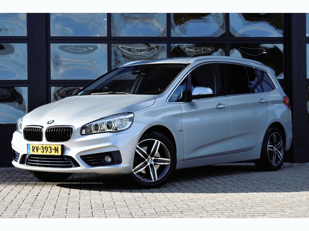 BMW 2-Serie Gran Tourer 218i Centennial High Executive 7p. LED Clima Navi Cruise Inruil mogelijk