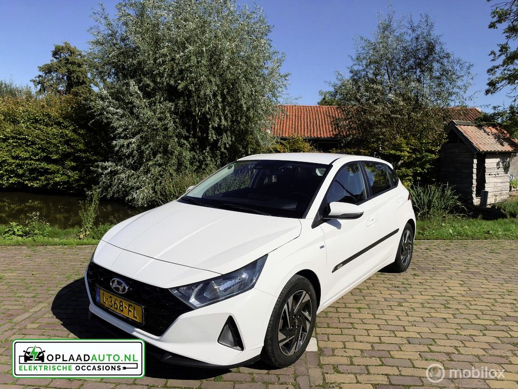 Hyundai i20 1.0 T-GDI MHEV Comfort Smart | Camera | Dode hoek