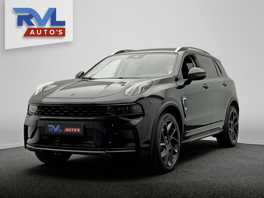 Lynk & Co 01 1.5 261PK Plug-in Hybrid* Black pakket *360° Camera* Pano/dak Apple/Carplay Adaptive/Cruise