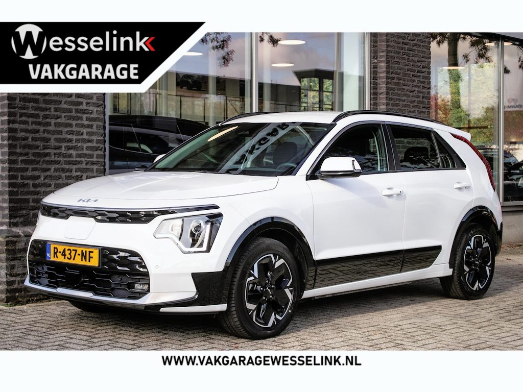 Kia Niro EV DynamicLine 64.8 kWh | SOH 100% | Adapt.Cruise | 3 Fase laden | Carplay|