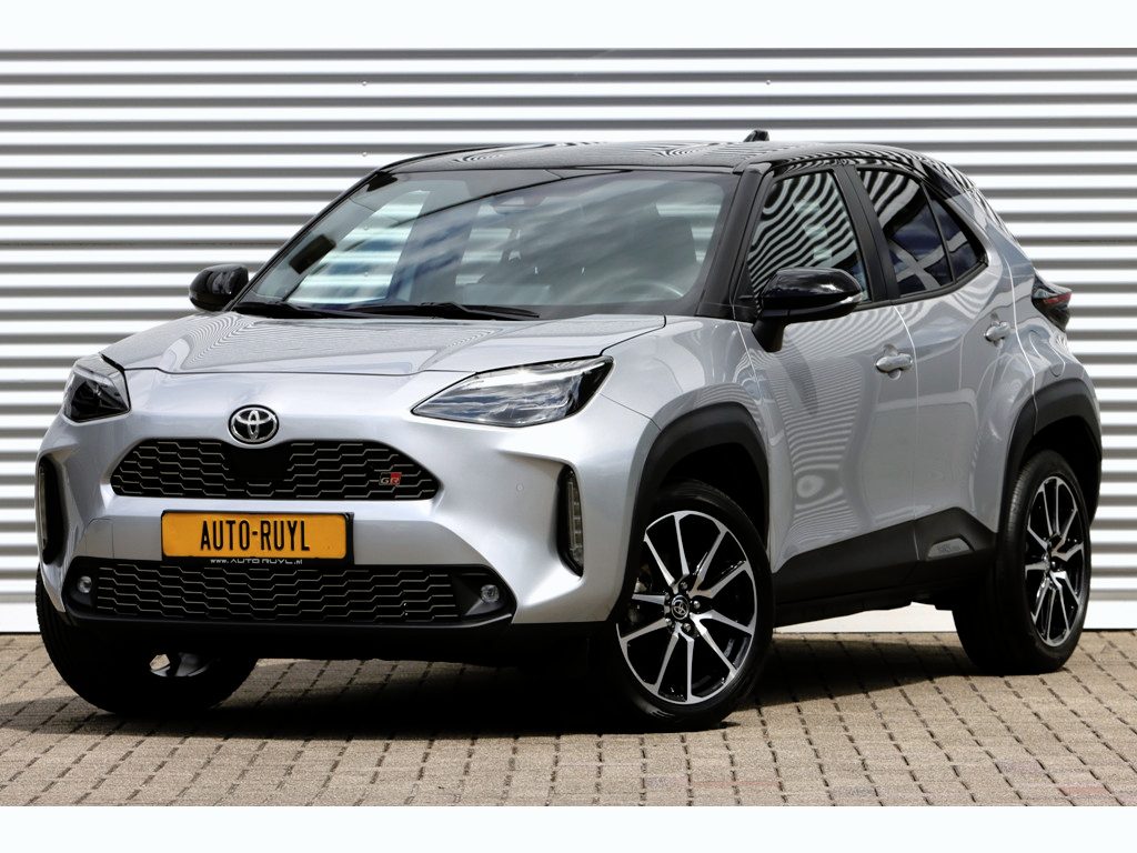Toyota Yaris Cross 1.5 Hybrid GR Sport Two-Tone