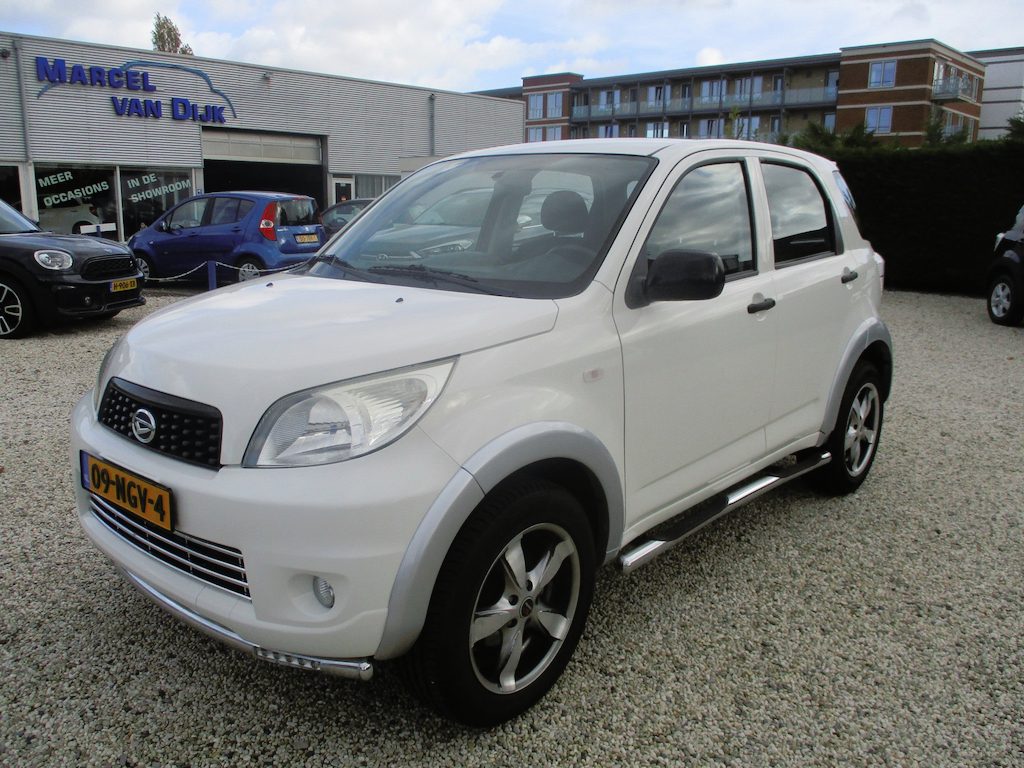 Daihatsu Terios 1.5 2WD Tour Limited Edition