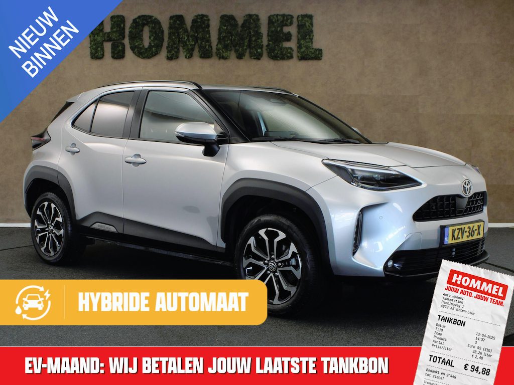 Toyota Yaris Cross 1.5 Hybrid 115 Business Plus - NAVIGATIE - CAMERA - PARKEERSENSOREN VOOR/ ACHTER - CLIMATE CONTROL - VOORSTOELEN VERWARMD - KEYLESS ENTRY/ START - STUURVERWARMING - VOORRUITVERWARMING - KEYLESS ENTRY/START