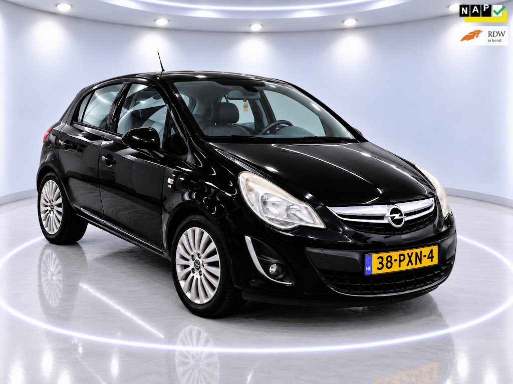 Opel Corsa 1.2-16V Edition - Airco - cruise control - Navi - PDC