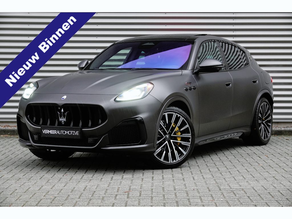 Maserati Grecale 3.0 V6 Trofeo | 531PK | Panodak | Carbon | Alcantara | Mat | Sonus Faber | Luchtvering | Ventilatie | | NP €193.335 |
