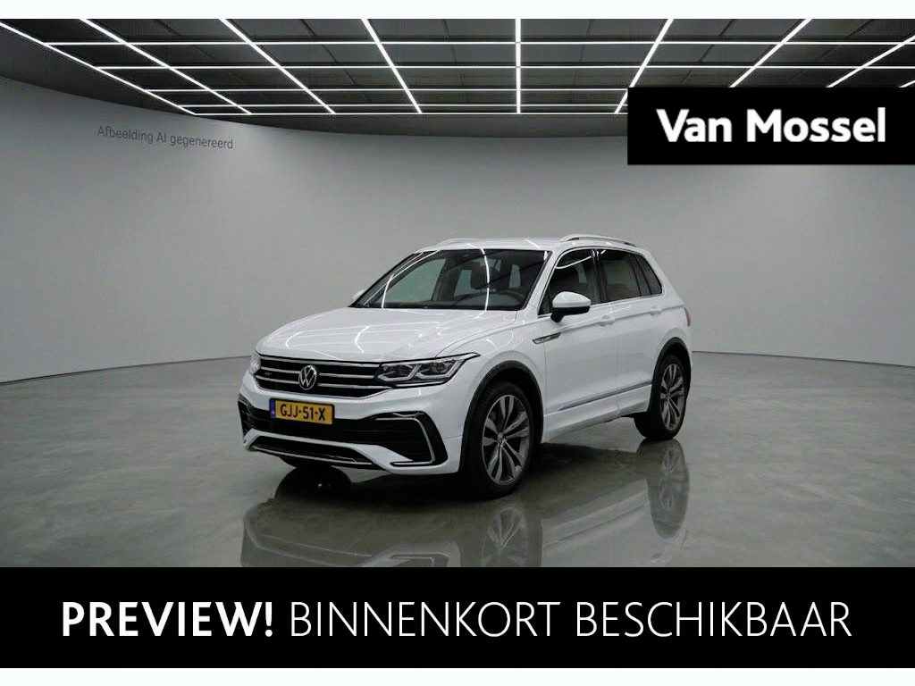 Volkswagen Tiguan 1.4 TSI eHybrid R-Line Business+ 245 PK| Trekhaak | Navigatie | Achteruitrijcamera | Dodehoekdetectie | Achterklep Elektrisch | Digitale Cockpit Pro