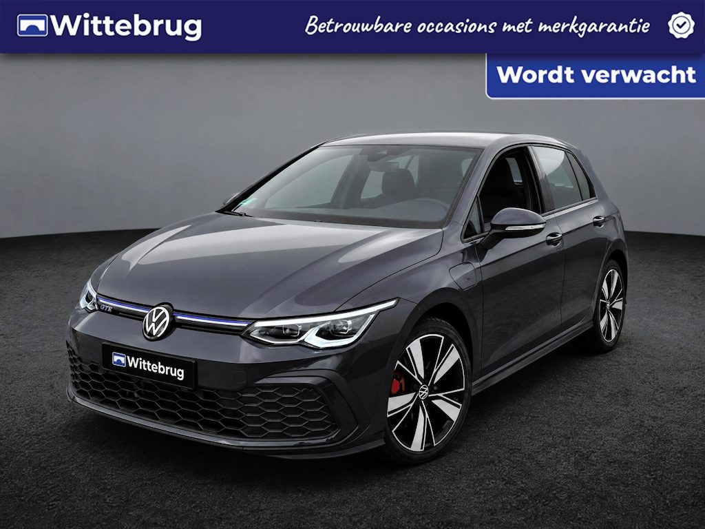 Volkswagen Golf 1.4 eHybrid 245pk GTE DSG Automaat / Navigatie / LED Plus / LM 18 inch / Parkeersensoren / Digital Cockpit Pro
